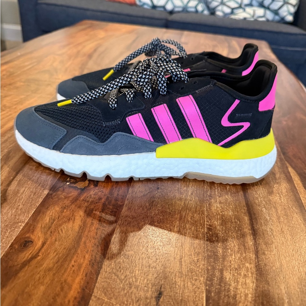 Adidas nite jogger brand new with tags mens size 10